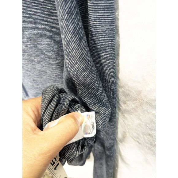 The North Face Womens FlashDry Lightweight Quarter Zip Pullover Sweater L - Picture 6 of 10